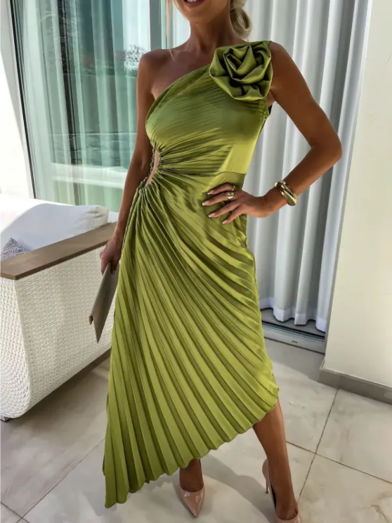 Ins Petaled Dress