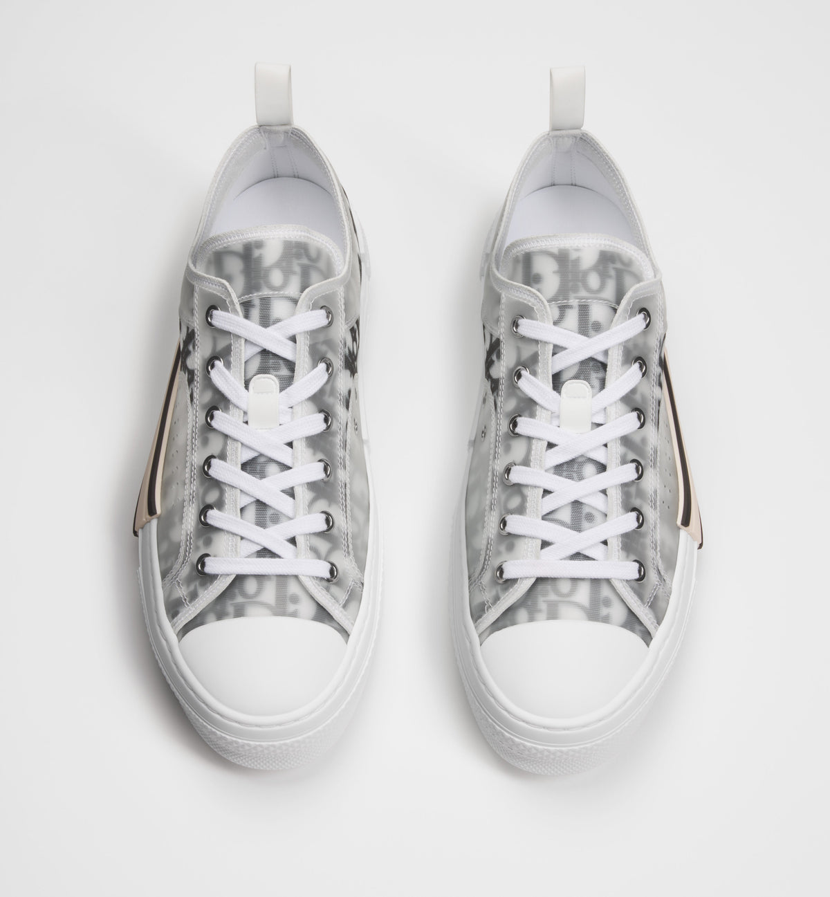 B23 League Sneaker